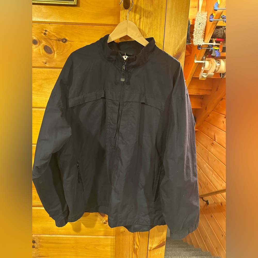 511 tactical jacket. Unlined. Navy blue